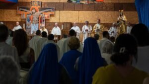 Eucaristia com D. Américo Aguiar no Santuário de Cristo Rei