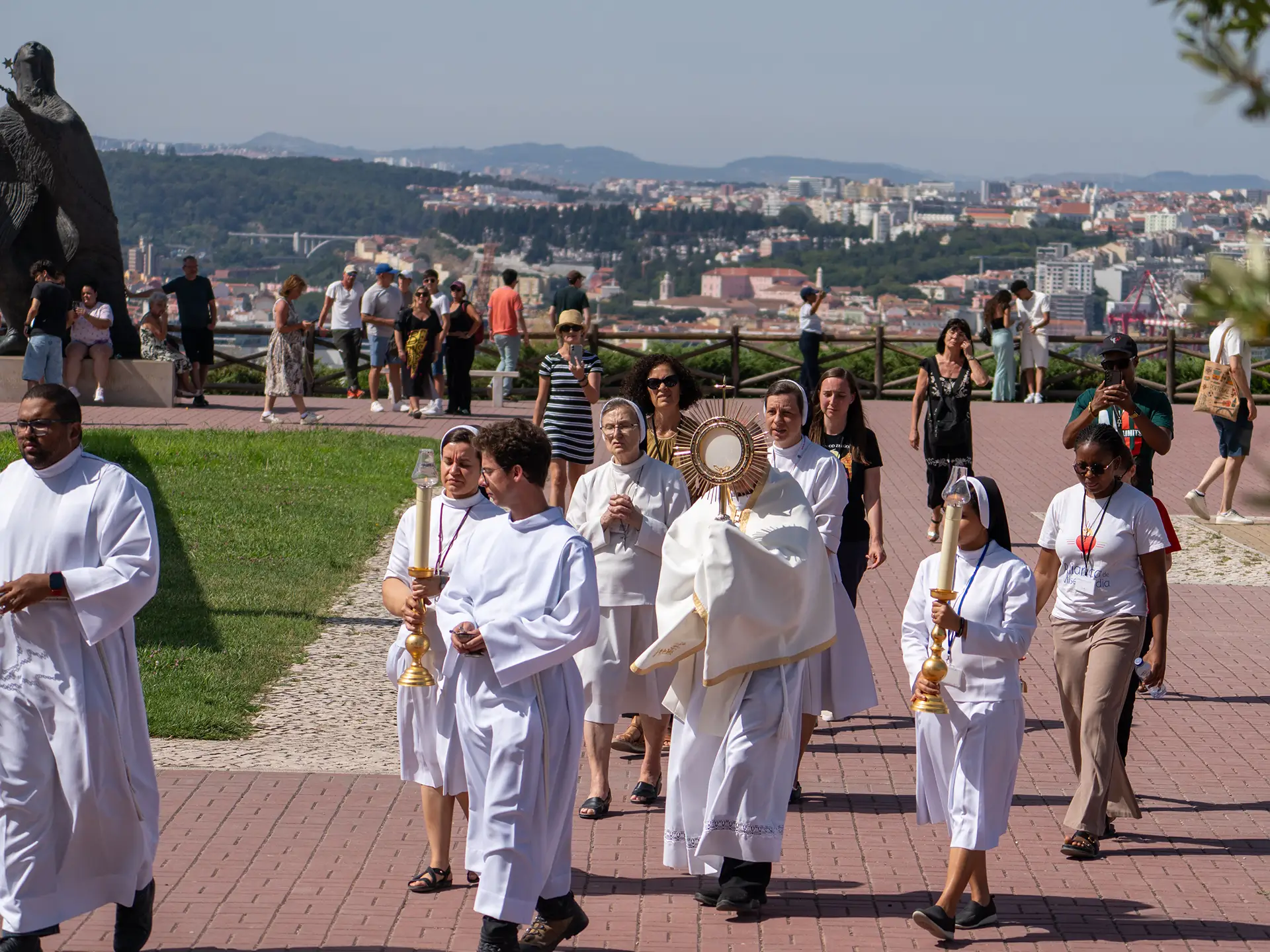 Missionários da Missão Summer3Fest 2026 no Santuário de Cristo Rei